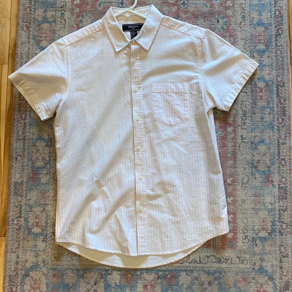 White and Pink pin stripped forever 21 mens dress shirt - Picture 1 of 3